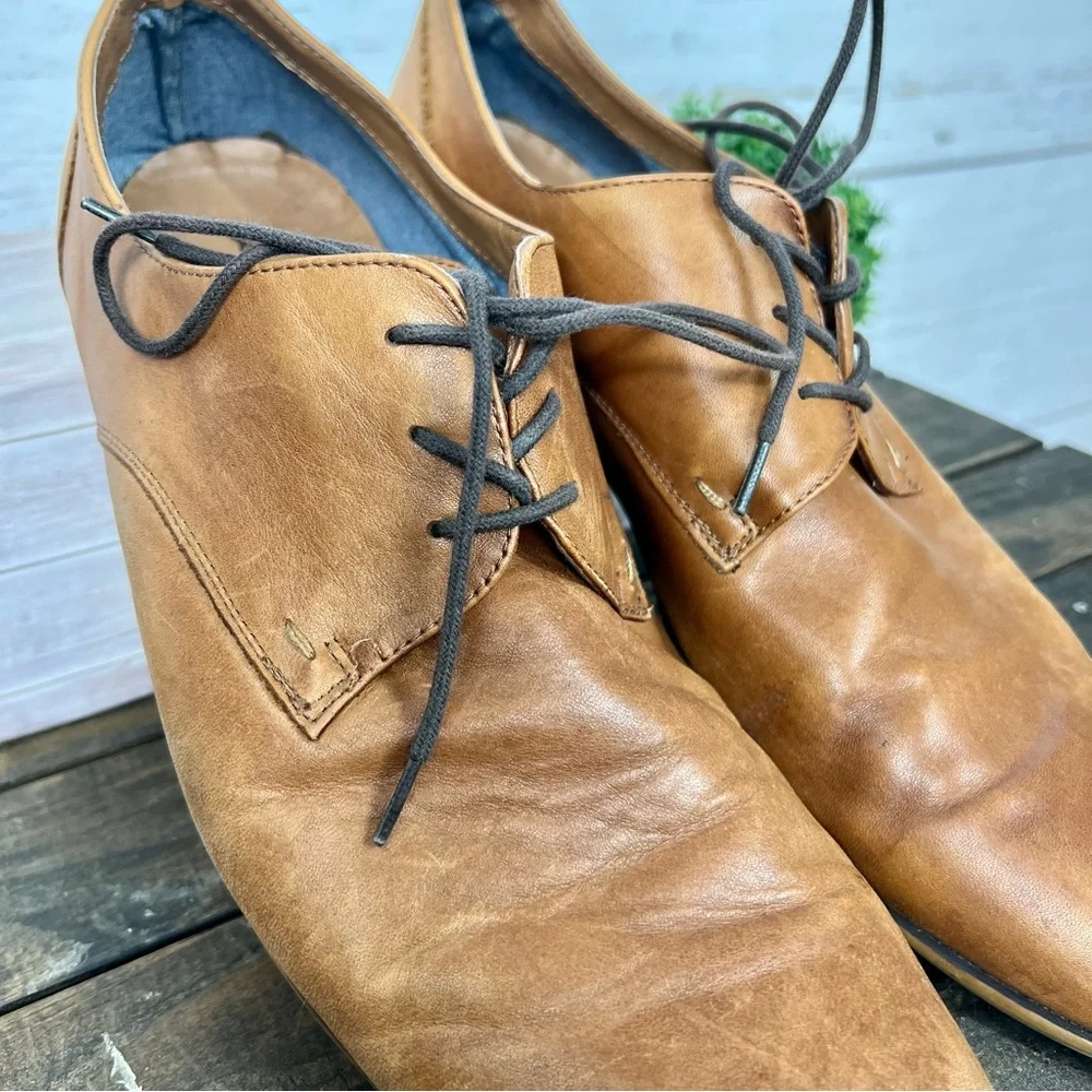 Aldo Men’s Tan Leather Derby Shoes